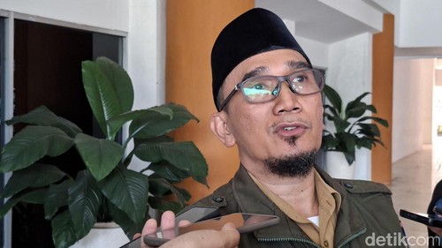 Kepala Dinas ESDM NTB, Samsudin ditemui di kantor Gubernur NTB, Selasa (8/9/2026).
