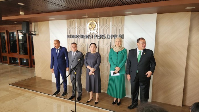 Ketua DPR Puan Maharani (tengah) (Adrial/detik)