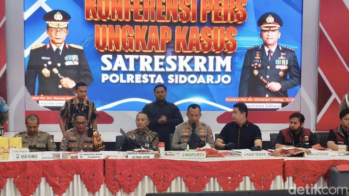 Konferensi pers Polresta Sidoarjo bongkar peredaran uang palsu