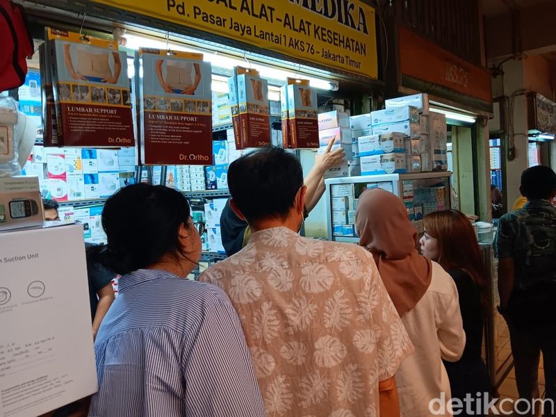 Pasar Pramuka