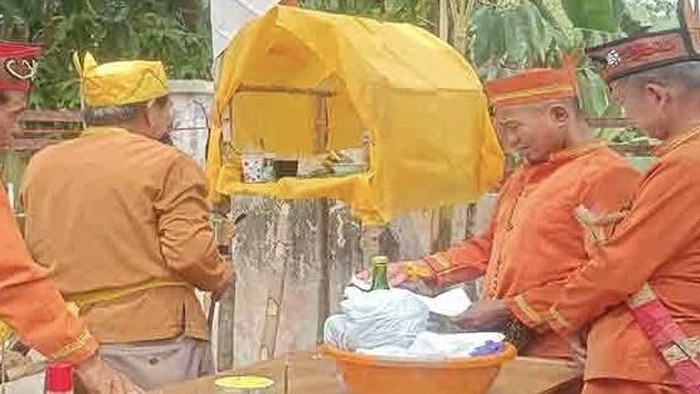 Pemangku Adat Kahayan Hilir Gelar Pulpis Ritual Memanggil Hujan