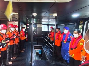 SAR Perluas Area Pencarian 5 Jurnalis Hilang di Sekitar Anak Krakatau