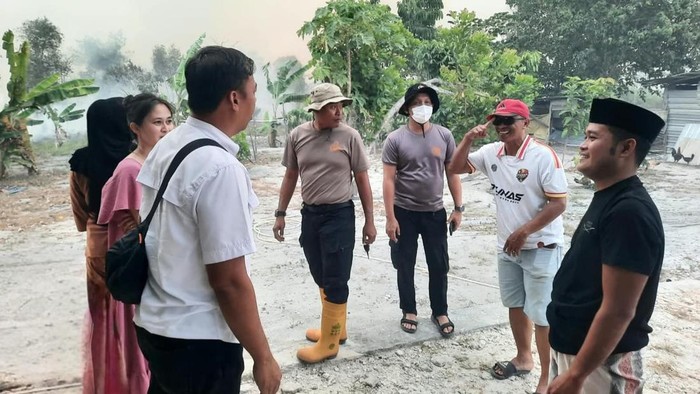 Polisi sebut warga yang tolak pemadaman karhutla diduga ODGJ.