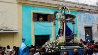Prosesi Virgin of Regla Ramaikan Jalanan Kuba