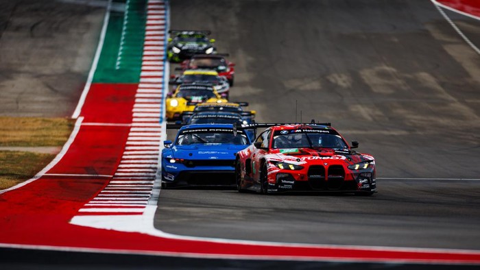 Sean Gelael dan Team WRT 32 cuma finis ke-16 di Lone Star Le Mans 2026.