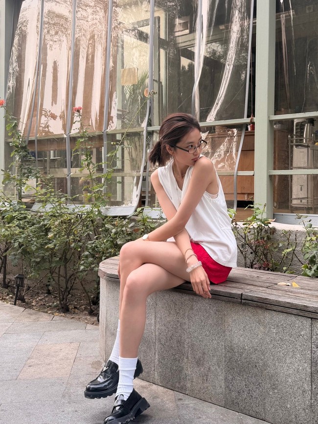 Kesuksesan ‘The Early Spring’ mengantar Sun Qian dari status aktris kelas B menjadi artis paling populer sepekan terakhir. Basis penggemar barunya bahkan bertambah lebih dari 300.000 dalam waktu seminggu sejak drama tayang. Foto: Weibo