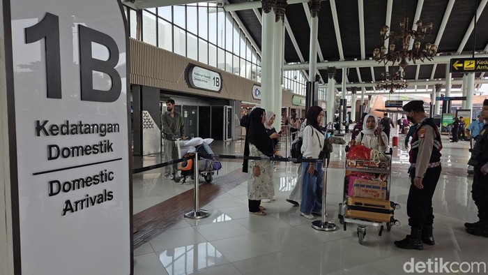 Terminal 1B mulai ramai penumpang baru tiba (Taufiq Syarifudin/detikcom)