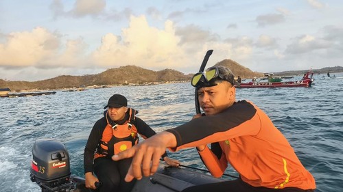 Tim SAR gabungan mencari nelayan hilang di perairan Desa Batu Nampar Selatan, Kecamatan Jerowaru, Lombok Timur, NTB, Selasa (8/9/2026). (Dok. Tim SAR Mataram)