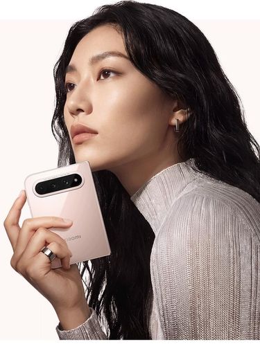 Xiaomi 18 Fold Xiaomi 18 Fold