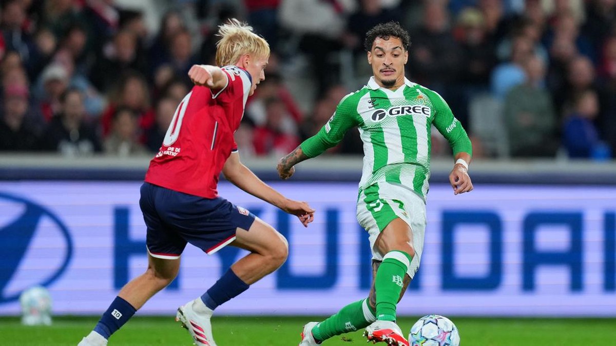 Hasil LOSC vs Real Betis di Liga Champions. (Foto: Getty Images/Franco Arland)