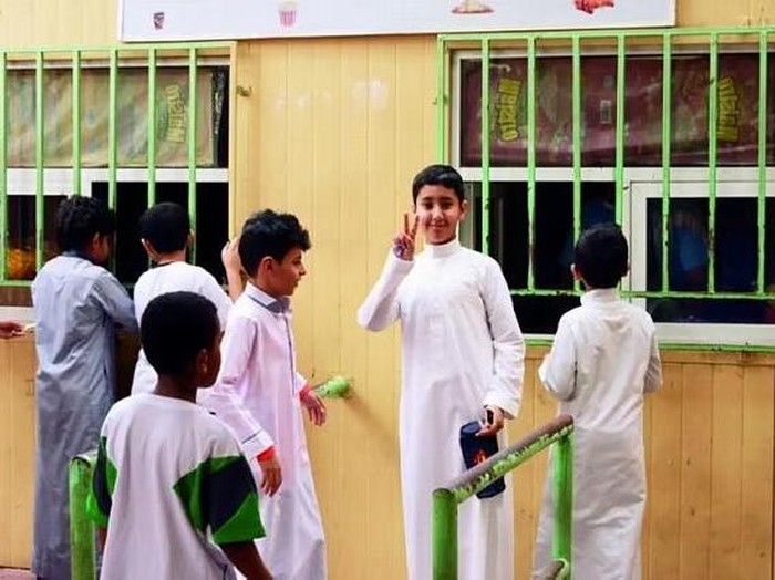 Arab Saudi Larang 30 Makanan di Kantin Sekolah, Ada Permen hingga Soda!