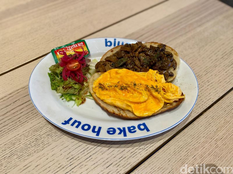 Blue Bake Houf (BBH) Blue Bake Houf