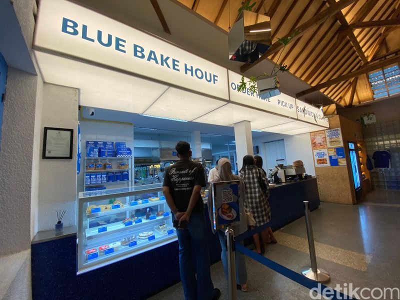 Blue Bake Houf (BBH) Blue Bake Houf