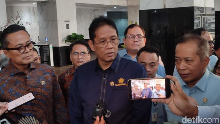 Danantara dan Menkeu