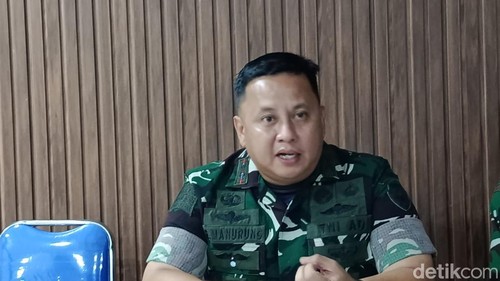 Dandim1630/Manggarai Barat Letkol Inf Budiman Manurung memberikan keterangan pers di Labuan Bajo, Rabu (9/9/2026).