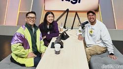 Video: Pandji Transformasi PutBal dari Podcast jadi Comedy Show