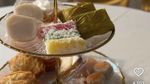 Gemas! Vindy Lee Rayakan Ultah Burungnya ke-17, Siapkan Kue hingga Mie