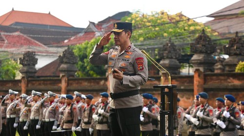 Kapolda Bali, Irjen Daniel Adityajaya, memimpin upacara peringatan Haornas ke-43 Tahun 2026, Rabu (9/9/2026). (Dok. Polda Bali)