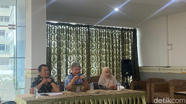 Konferensi pers APJAPI terkait kebijakan baru bagasi Garuda Indonesia, di Jakarta, Rabu (9/9/2026)