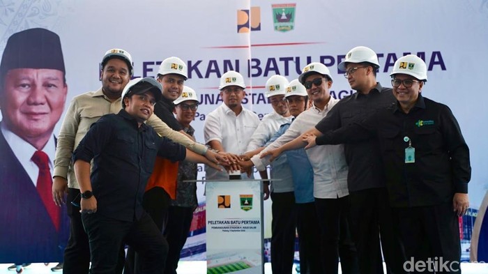 Pembangunan kembali stadion Agus Salim Padang, resmi dimulai, Rabu (9/9/2026).