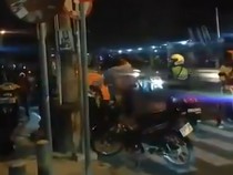 Video Pemotor Ngamuk Ditegur Lawan Arah, Ribut dengan Petugas Dishub Jogja