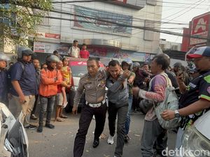 5 Fakta Sopir Alphard Seruduk 11 Motor-3 Mobil di Menur Jadi Tersangka