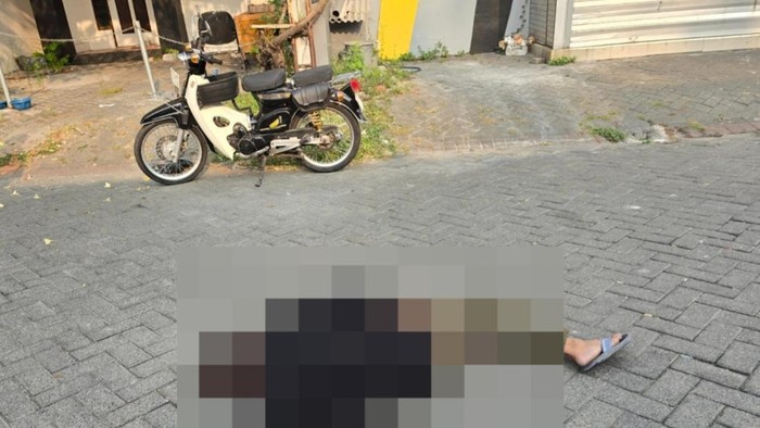 Pria ditemukan tewas di depan tempat karaoke Sidoarjo