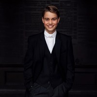Gaya Pangeran George Hari Pertama Sekolah, Pakai Seragam Ikonik Eton College