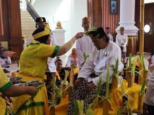 Beluluh, Ritual Penyucian Sultan Kutai Sebelum Erau