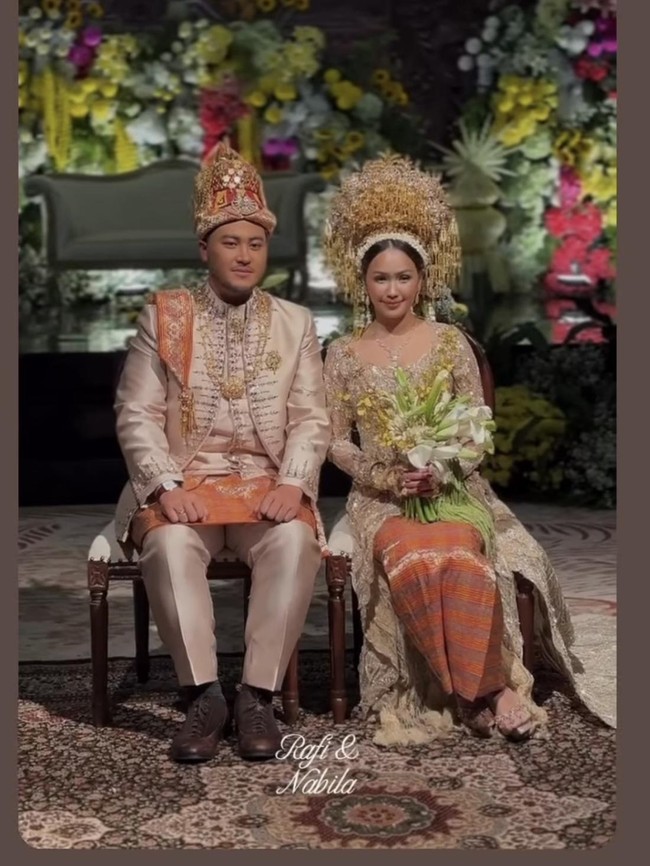7 Potret Pernikahan Rafi Anak Adjie Pangestu, Usung Adat Aceh dan Jawa