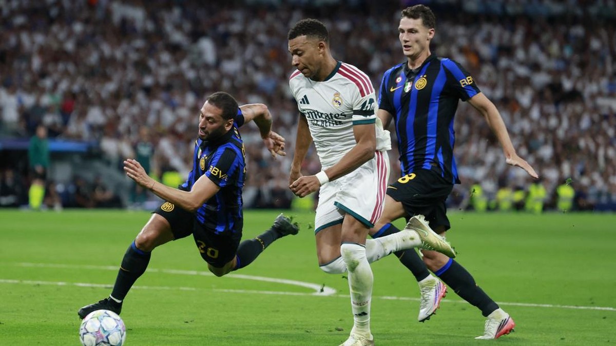 Real Madrid menang 2-1 atas Inter Milan di matchday 1 Liga Champions (Foto: REUTERS/Violeta Santos Moura)