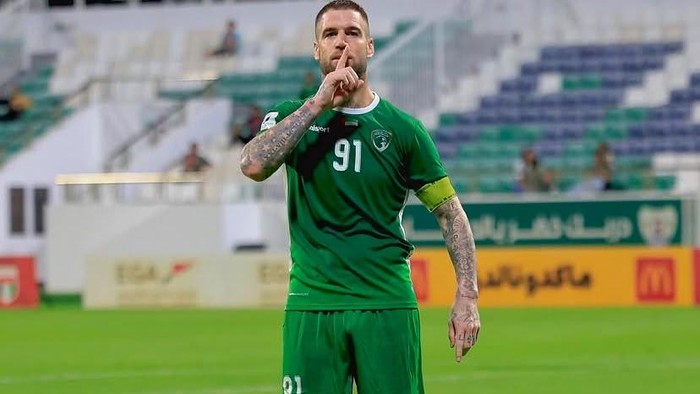 Striker asal Afrika Selatan, Lars Veldwijk yang dikabarkan merapat ke PSM.