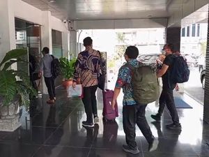 Kantor Dinas PUPR-PBJ Muara Enim Digeledah KPK Terkait Kasus Bupati Edison