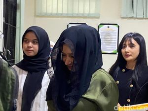 Fadia Arafiq Eks Bupati Pekalongan Sebut THR dari Bawahan Sudah Tradisi