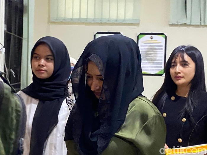 Bupati Pekalongan nonaktif Fadia Arafiq di Pengadilan Tipikor Semarang, Kecamatan Semarang Barat, Kota Semarang, Kamis (10/9/2026).