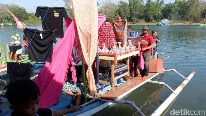 Festival Maudu Lompoa Takalar Festival Maudu Lompoa Takalar