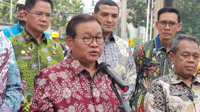 Gubernur DKI Jakarta Pramono Anung di Tebet, Jaksel (Brigitta/detikcom)