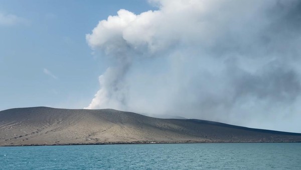 Gempar! Air Laut Surut Perairan Banten Bukan karena Krakatau 53 Sebaran Abu Vulkanik Gunung Anak Krakatau Tidak Terdeteksi Pagi Ini