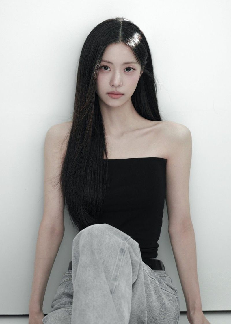 Eks member LE SSERAFIM Kim Garam siap debut jadi aktris.
