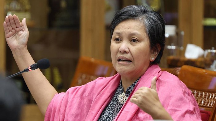 Lestari Moerdijat