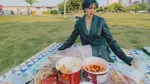 Liburan ke Korea Selatan, Sheila Dara Asyik Mukbang hingga Ngemil Pastry