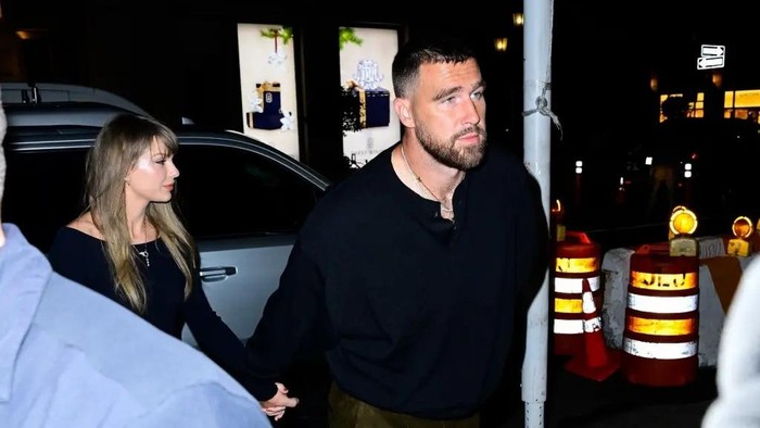 Makan Malam di New York, Taylor Swift dan Travis Kelce Pilih Resto India