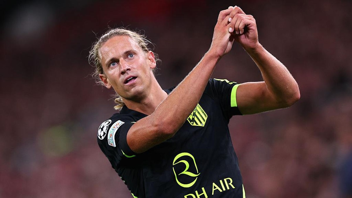 Marcos Llorente lagi-lagi bikin gol di Anfield. (Getty Images/Robbie Jay Barratt - AMA)