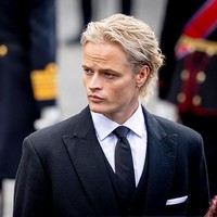 Marius sendiri bukan anggota kerajaan secara resmi. Ia tidak memiliki gelar kerajaan dan bukan bagian dari garis suksesi takhta Norwegia. Meski begitu, sebelum kasus hukumnya mencuat, ia kerap terlihat menghadiri acara bersama keluarga kerajaan. Foto: Getty Images/Chris Jackson