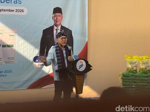 Zulhas Bawa 4 Kabar soal Pangan Saat Kunjungi Kediri