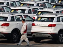 Mobil Bensin Makin Ditinggalin di China, Penjualannya Drop Parah