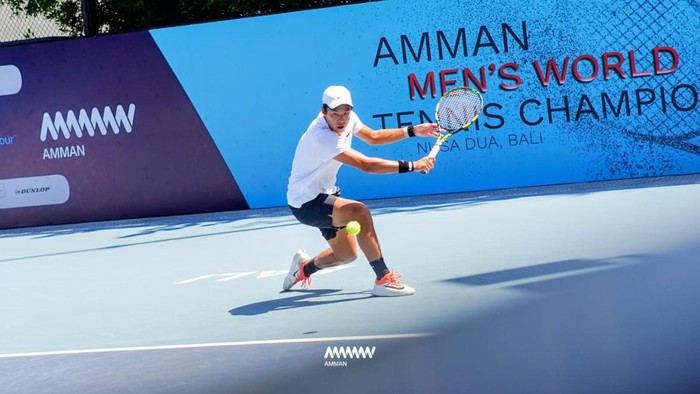 Nathan Barki lolos ke Perempatfinal Seri V Amman Mineral Mens World Tennis Championship 2026.