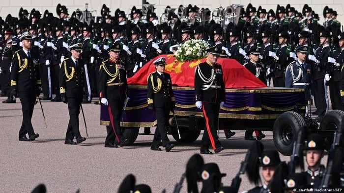 Norwegia Beri Penghormatan Terakhir kepada Raja Harald V