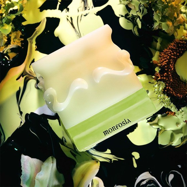 Parfum Bunga Meninggalkan Jejak dan Wanginya Tahan Lama