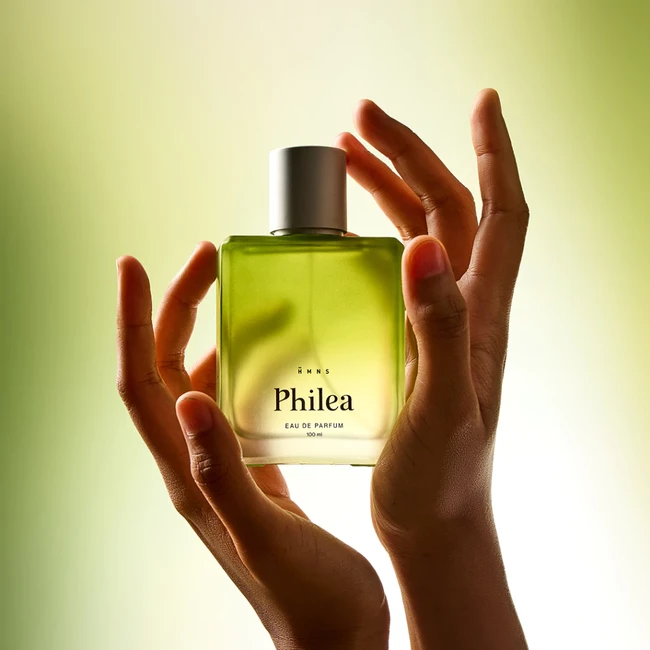 Parfum Bunga Meninggalkan Jejak dan Wanginya Tahan Lama